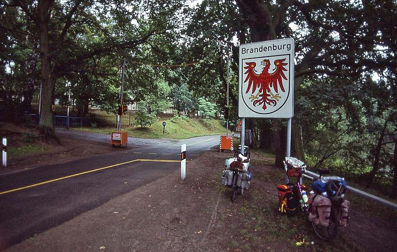 WT 3700 376-05 Germany-2.jpg